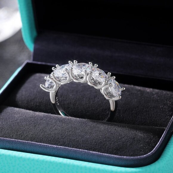 😍ALL OFFER's ACCEPTED💯 SEND OFFER NOW!! Jewelry - 😍Lovely 5 Stone Round Dainty CZ Gems Silver Trendy Eternity Rings, K836